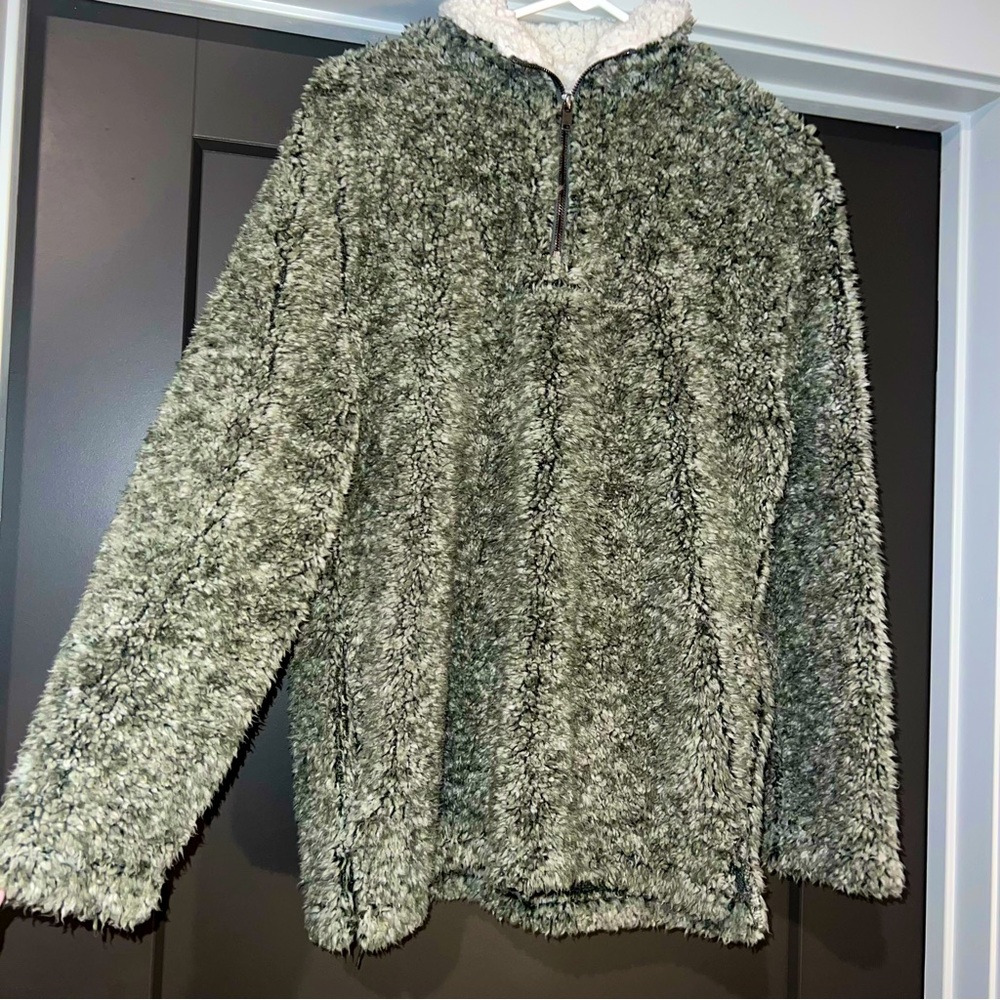 Green Fuzzy Sweatshirt Quarter Zip